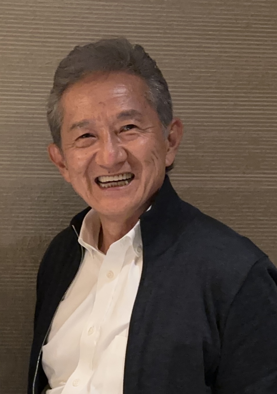小島 信明 氏